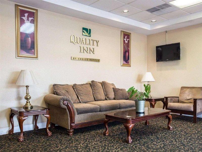 Rodeway Inn Harbison Area Columbia Exterior foto