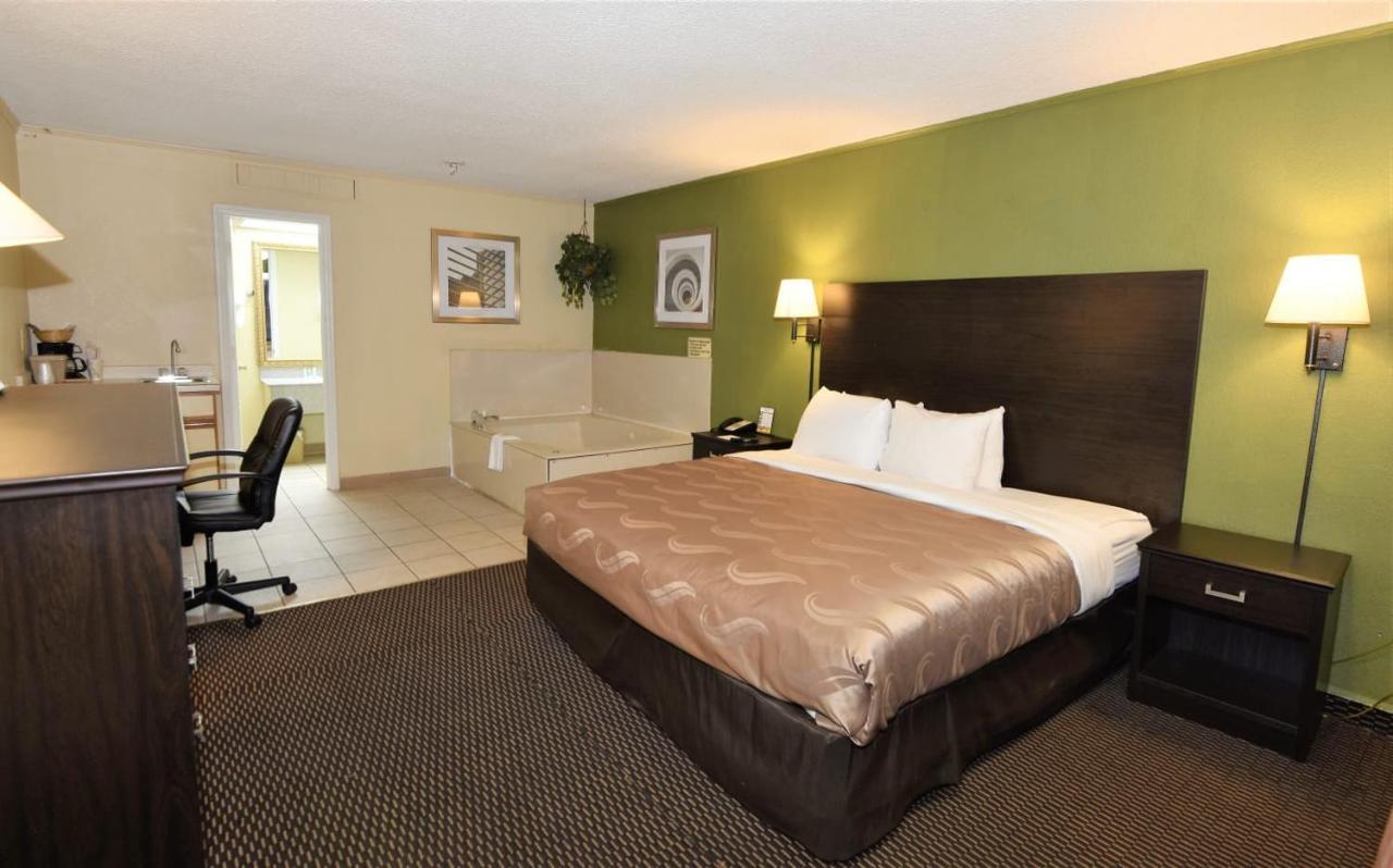 Rodeway Inn Harbison Area Columbia Exterior foto