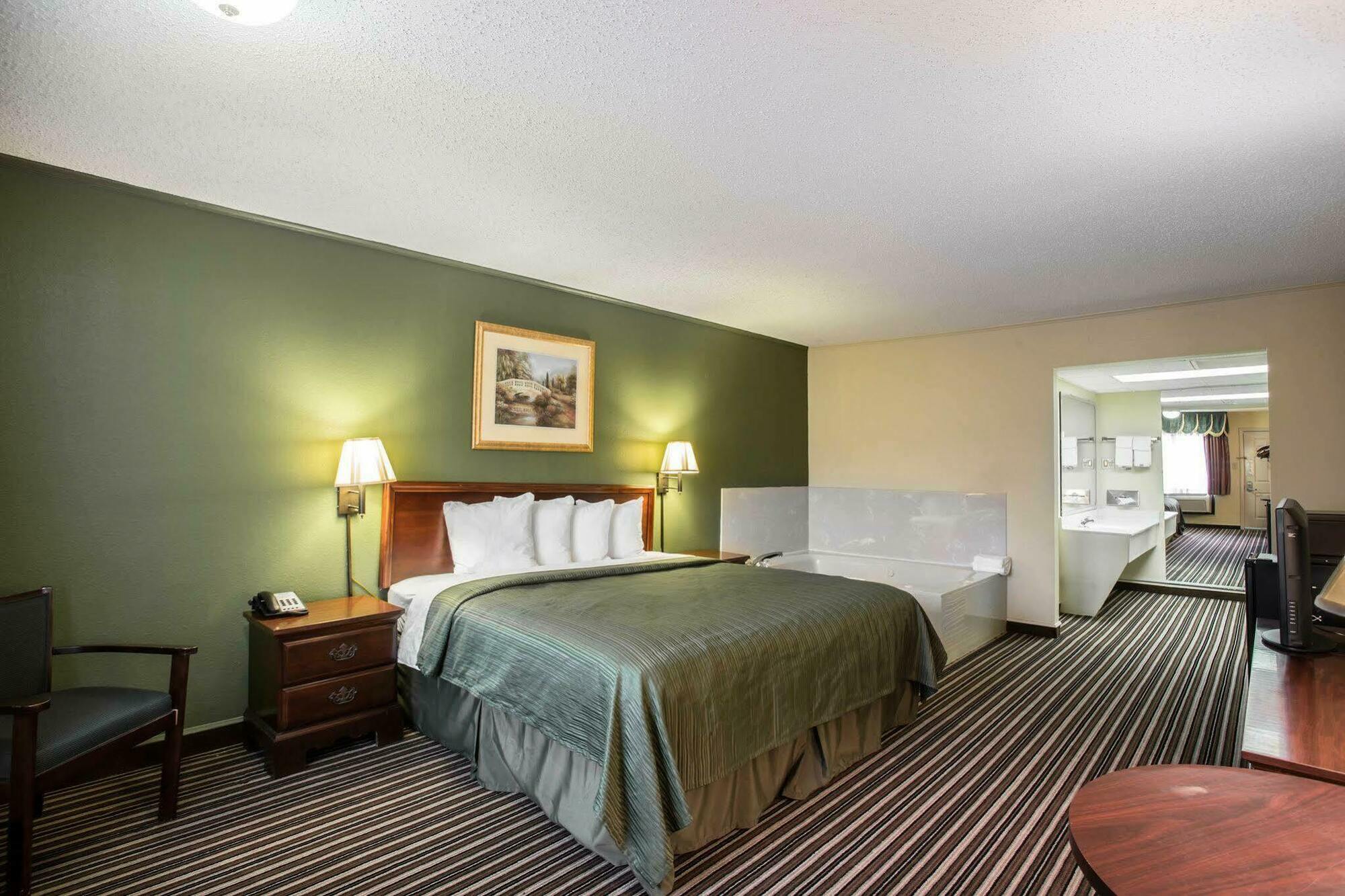 Rodeway Inn Harbison Area Columbia Exterior foto